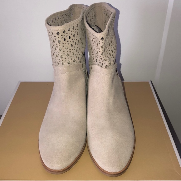 Michael Kors boots - Picture 6 of 6